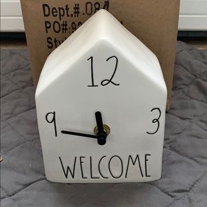 NWT Rae Dunn Welcome Clock